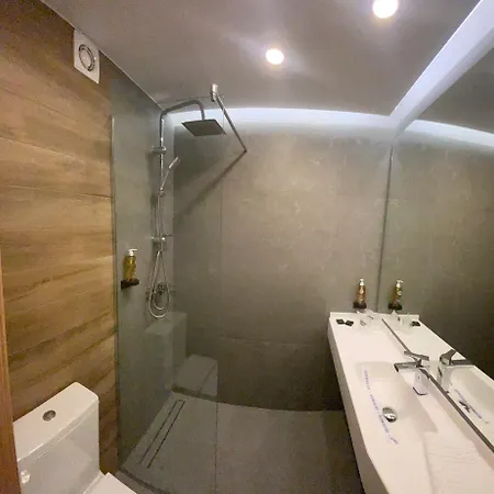 斯托阿马雷 - 德尔费努酒店 艾福雷诺德